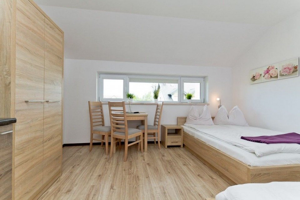 Apartamenty, Domki i Pokoje ALEXANDRIA z basenem