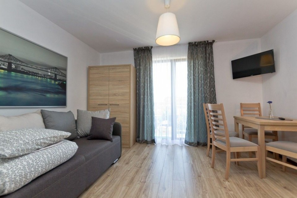 Apartamenty, Domki i Pokoje ALEXANDRIA z basenem