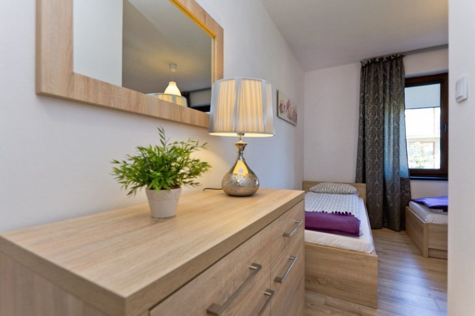 Apartamenty, Domki i Pokoje ALEXANDRIA z basenem