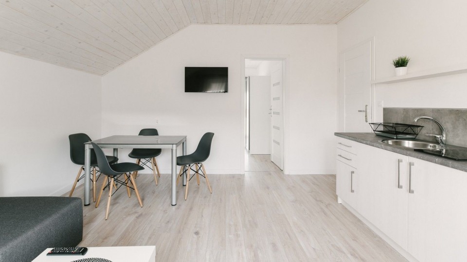 Apartamenty, Domki i Pokoje ALEXANDRIA z basenem