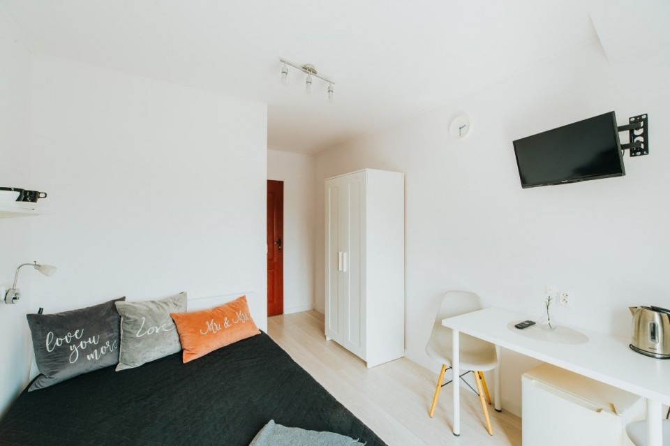Apartamenty, Domki i Pokoje ALEXANDRIA z basenem