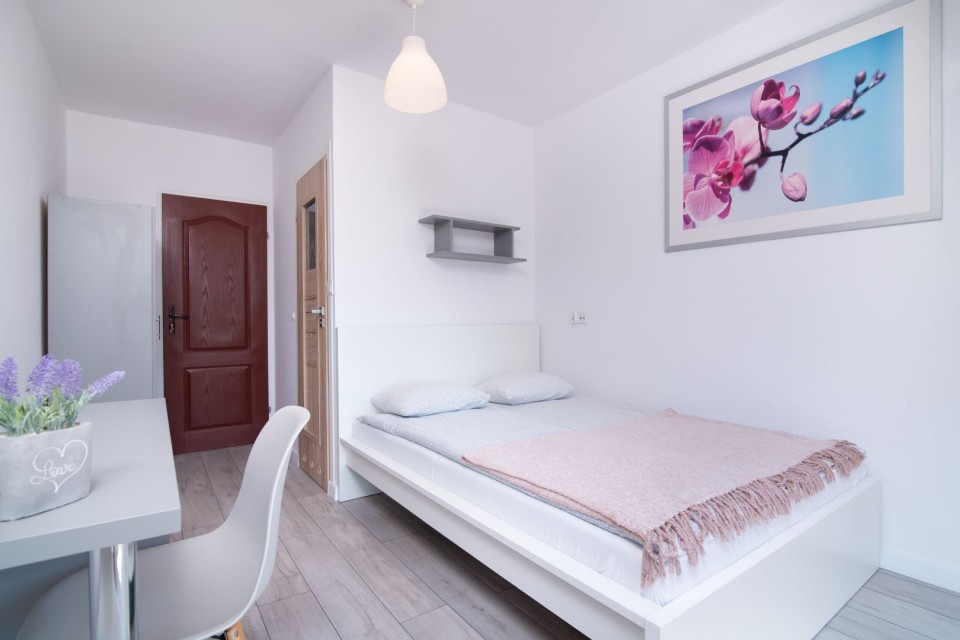 Apartamenty, Domki i Pokoje ALEXANDRIA z basenem