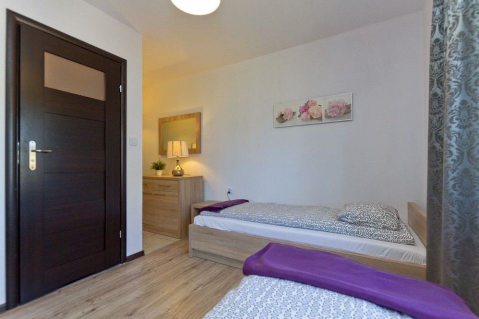Apartamenty, Domki i Pokoje ALEXANDRIA z basenem