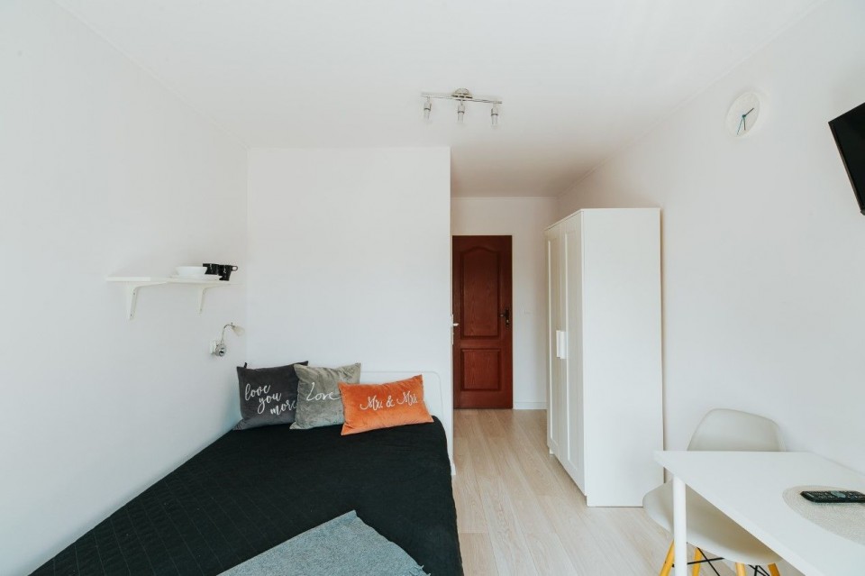 Apartamenty, Domki i Pokoje ALEXANDRIA z basenem