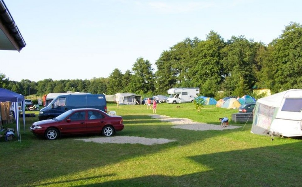 Pole Namiotowe i Campingowe LUKA