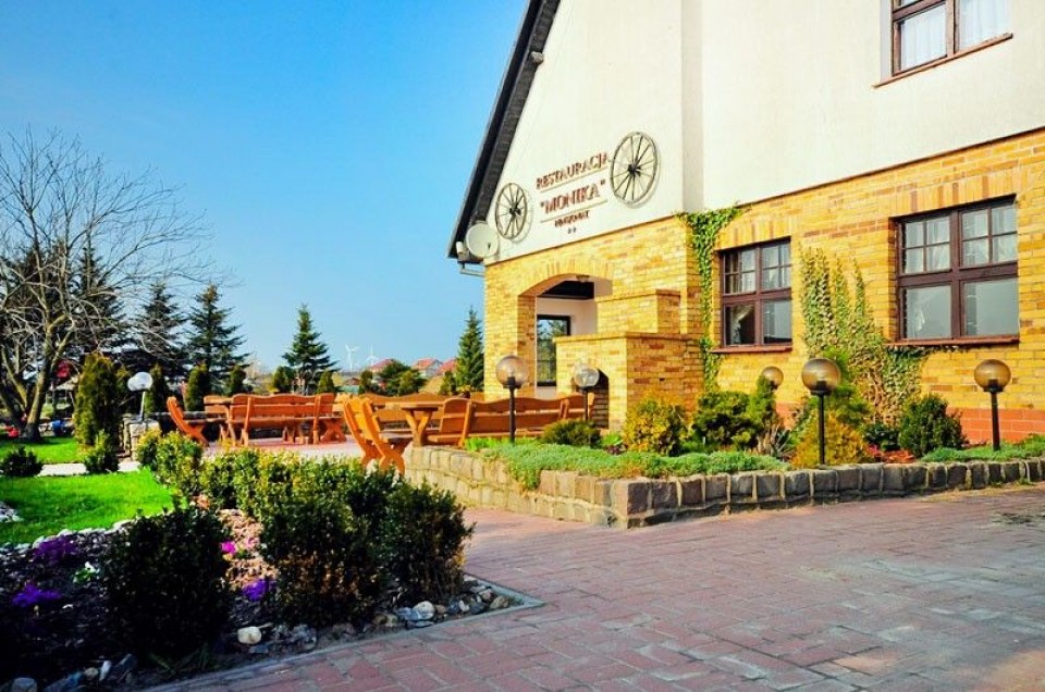 Apartamenty i Pokoje, Restauracja MONIKA