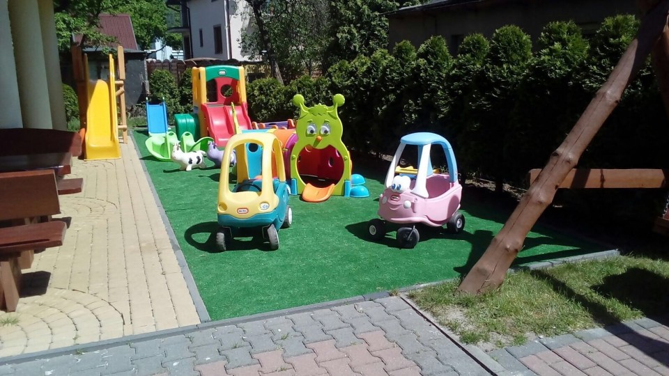 Pokoje, Apartamenty, Domki MACIEJ