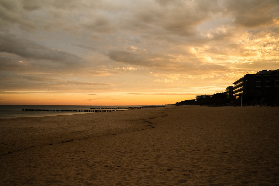 Zachód słońca – plaża Mielno