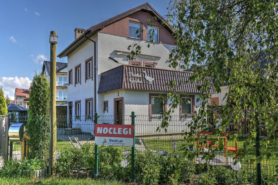 Pokoje i Apartamenty BIAŁA GĄSKA