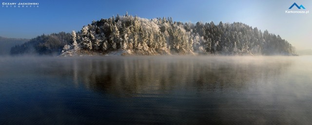 Mroźny poranek nad Jeziorem Pilchowickim