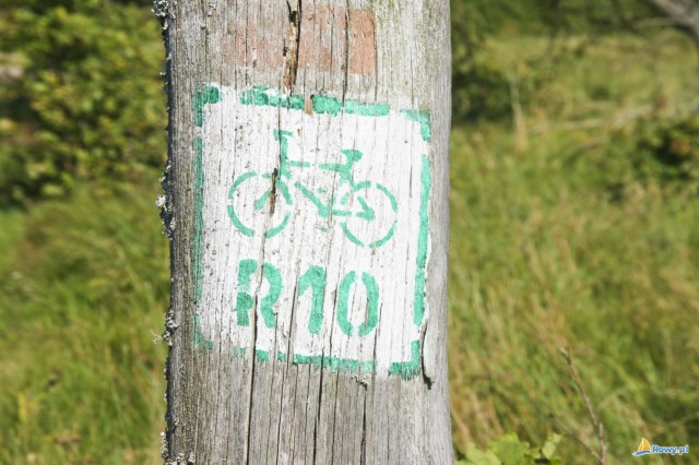 Rowerem, dookoła jeziora Gardno