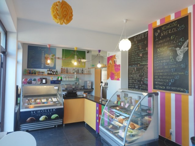 Cafe KOLOR