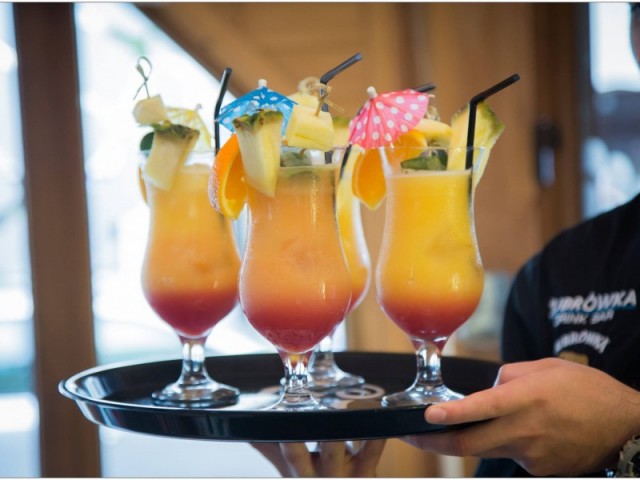 Drink Bar ŻUBRÓWKA
