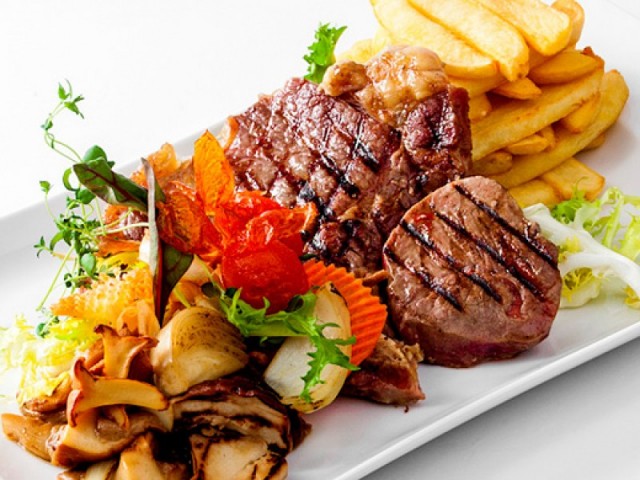 Restauracja w Hotelu Bornit