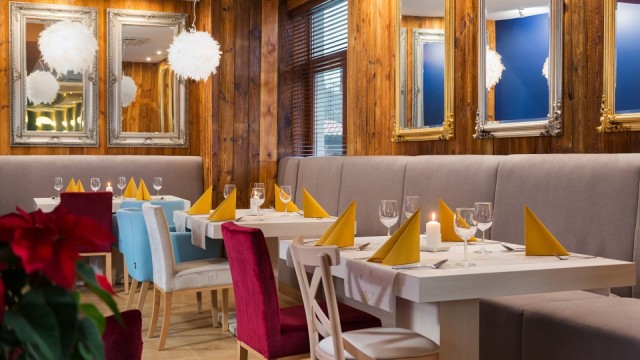 Restauracja LAZUROWA