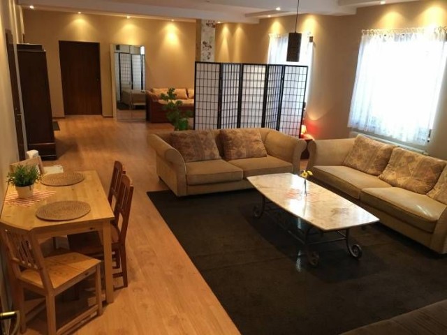 Pokoje i Apartamenty WITAJ