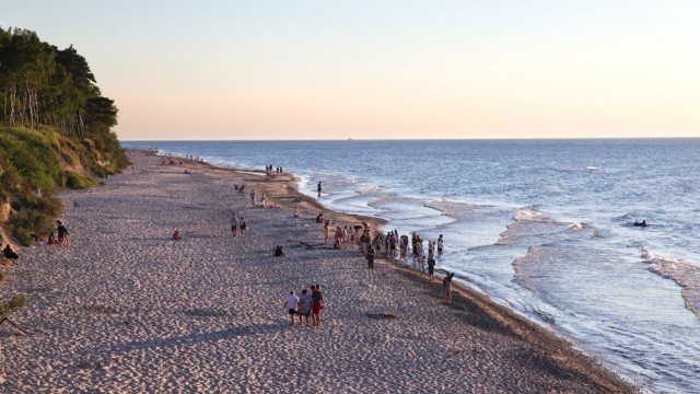 Łukęcin, zachód słońca na plaży