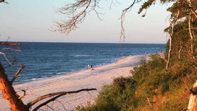 Łukęcin, klif i plaza