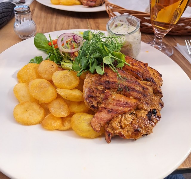 Cafe & restaurant SABAT