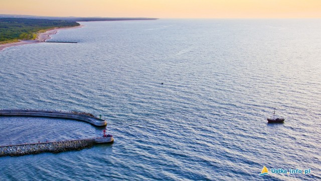 Statek wycieczkowy w Ustce