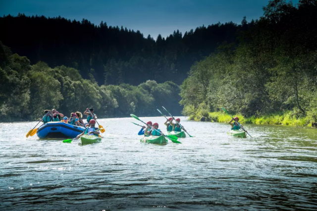 Rafting — Czym Jest i Gdzie Warto Udać Się Na Spływ?