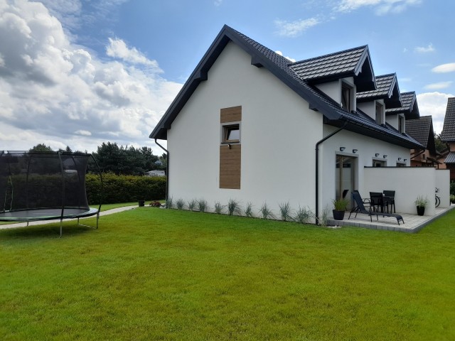 BABIE LATO - domki apartamentowe