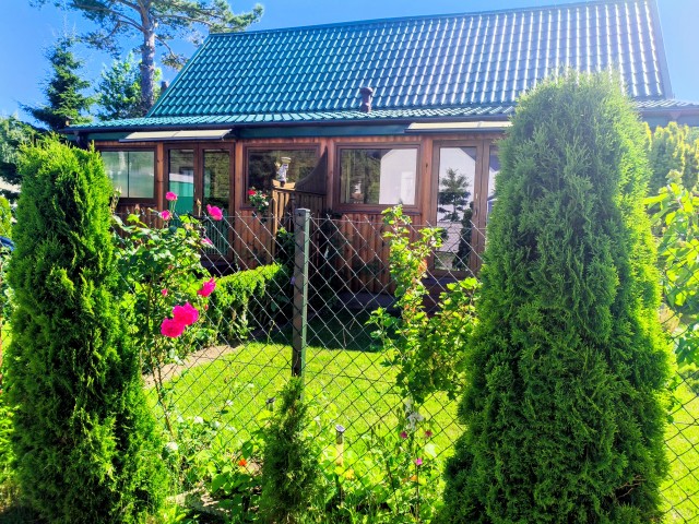 LETNI DOMEK