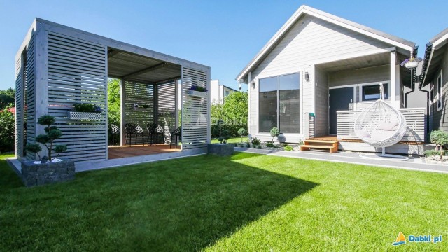 SKANDYNAWIA - Domki i Apartamenty z basenem