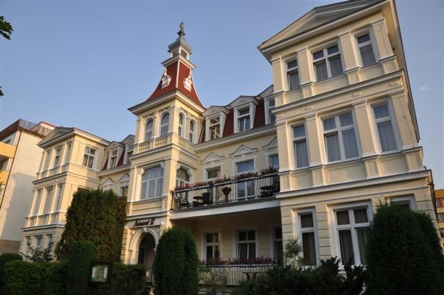 Ośrodek Wypoczynkowy - ADMIRAŁ II