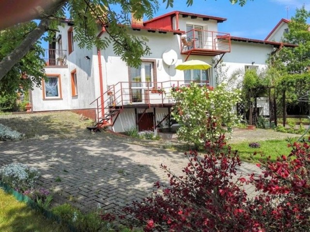 Pokoje Gościnne WILLA WEGA