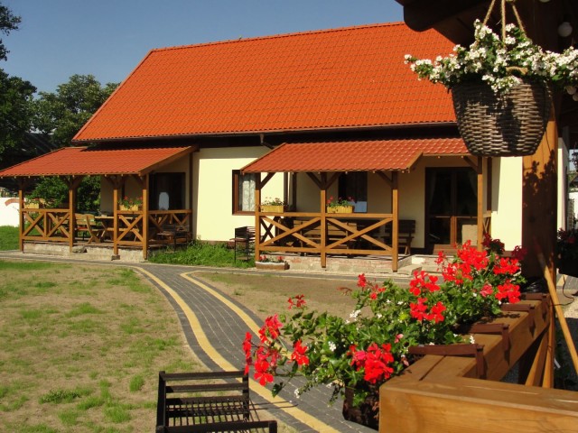 Saraceńska Chata Pokoje i Domki