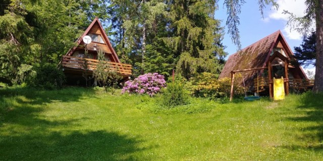 LEŚNE DOMKI
