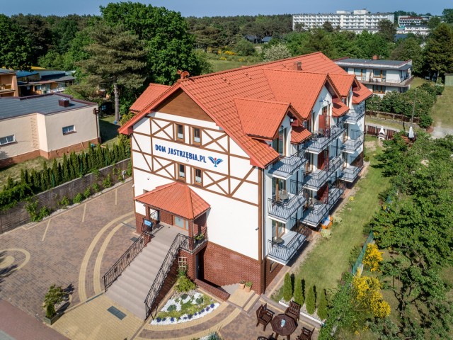 DOM JASTRZĘBIA z basenem i jacuzzi