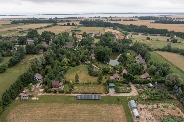 Domki w ogrodach Magra