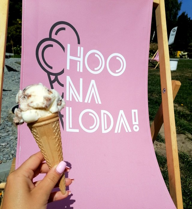 HOO NA LODA!