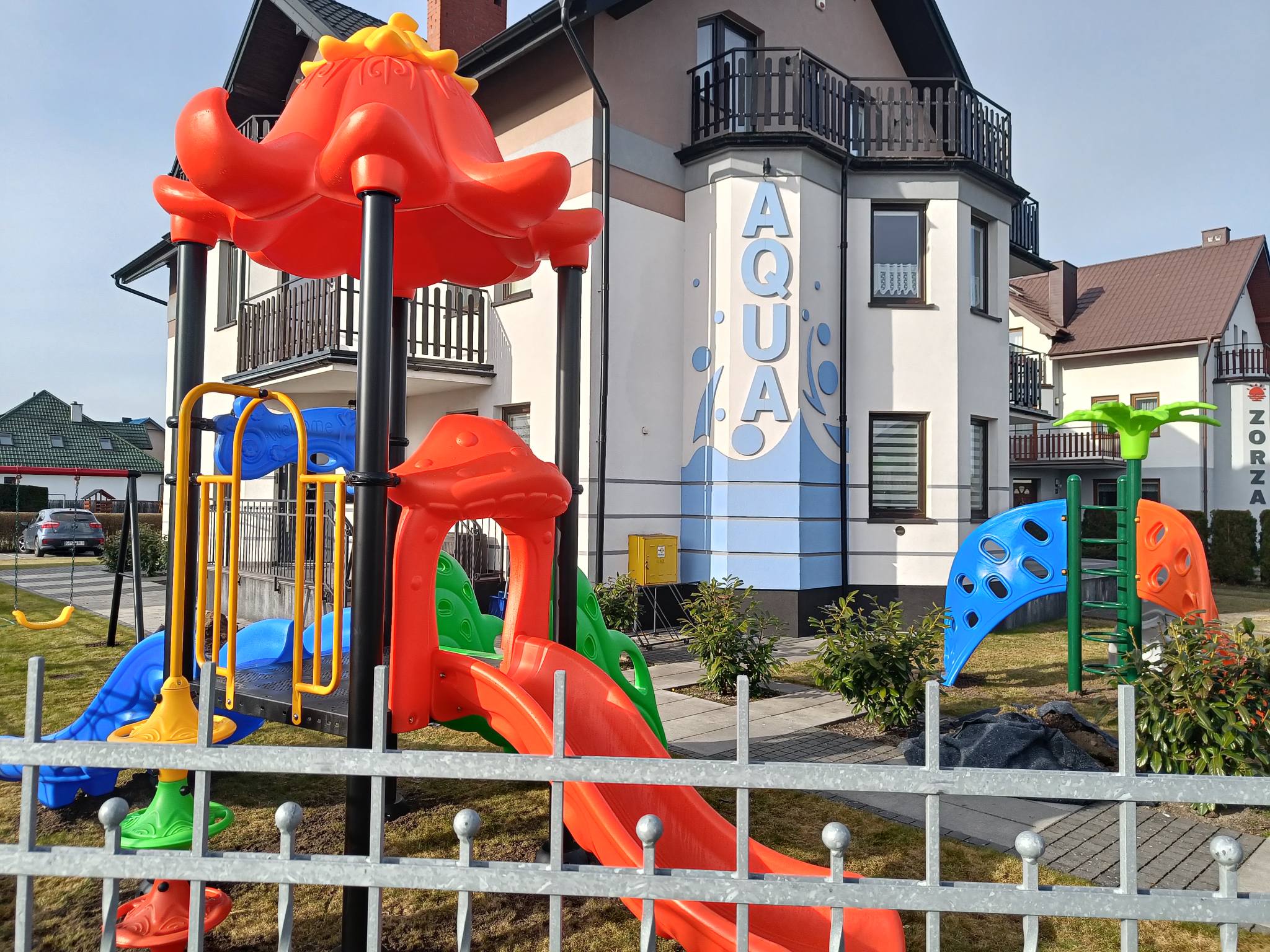 Majówka - Pokoje i Apartamenty AQUA