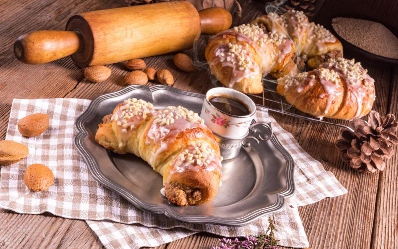 Rogale świętomarcińskie i gęsina na Św. Marcina.