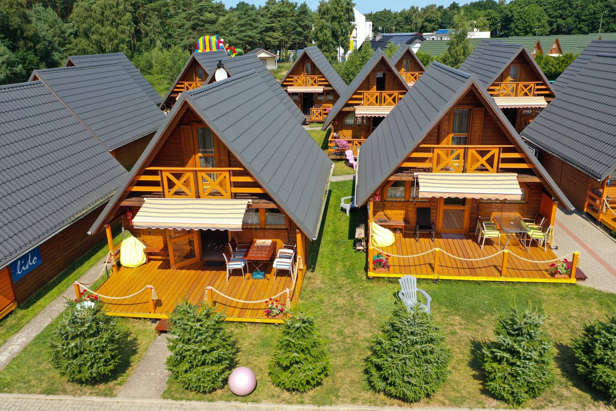 Wczasy dla seniorów - Domki LIDO