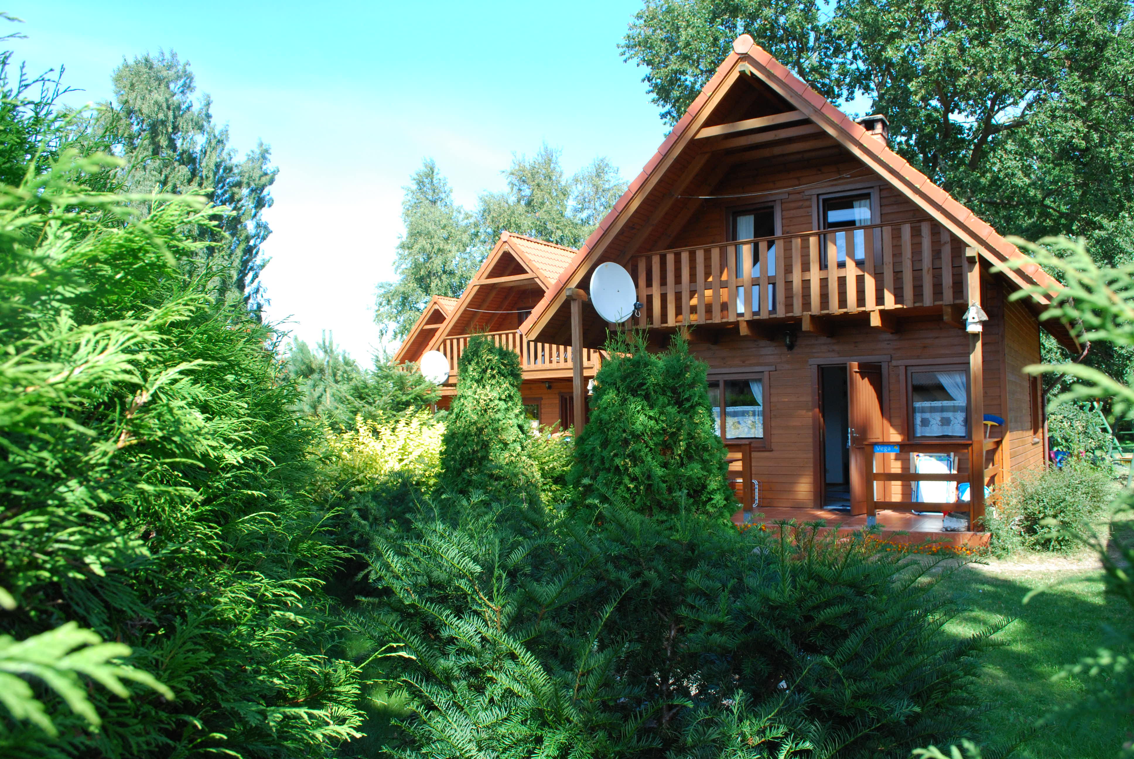 Wczasy dla seniorów - Domki Drewniane Całoroczne PLEJADY