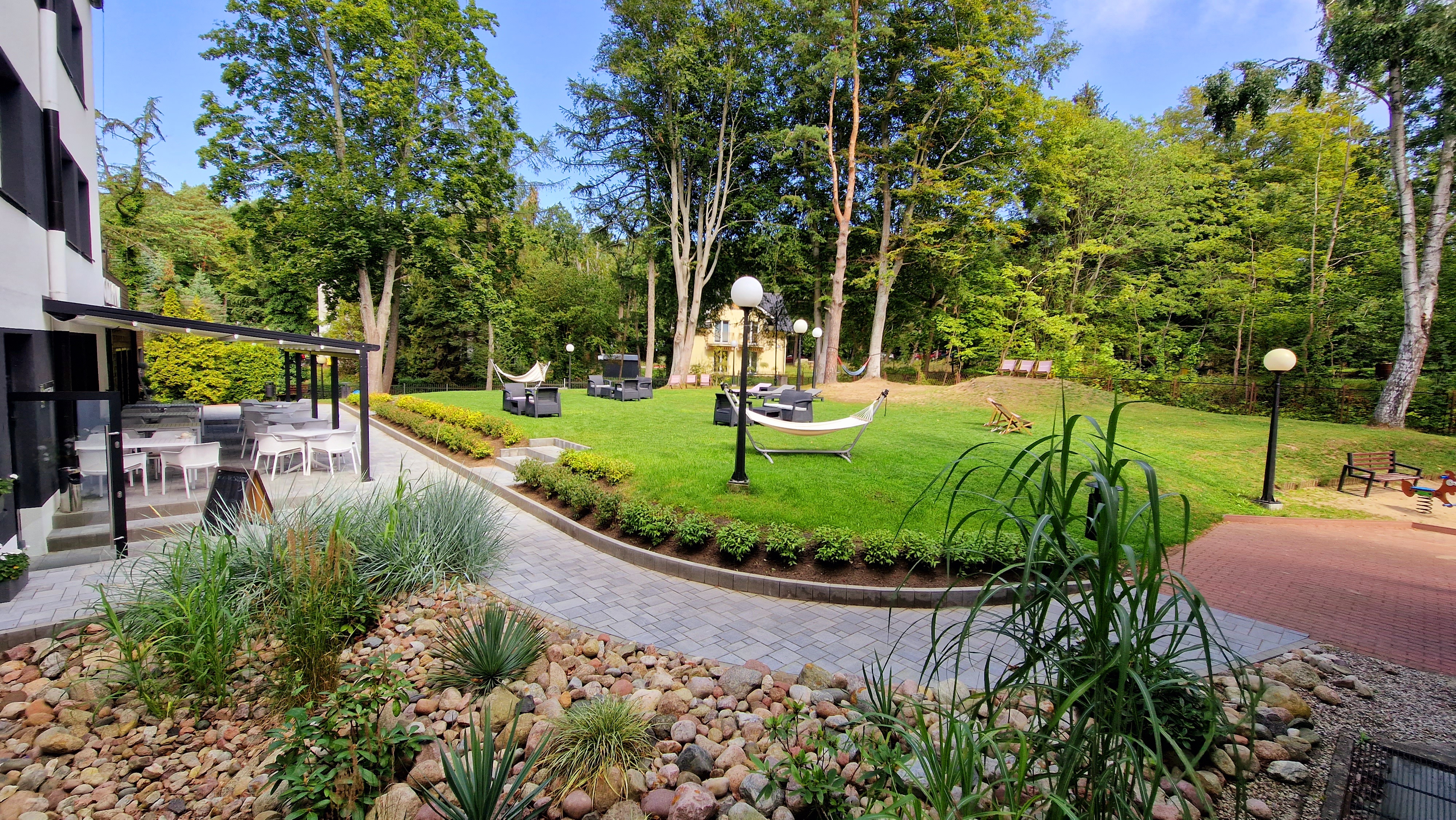 Wakacje - Resort Moderna JG