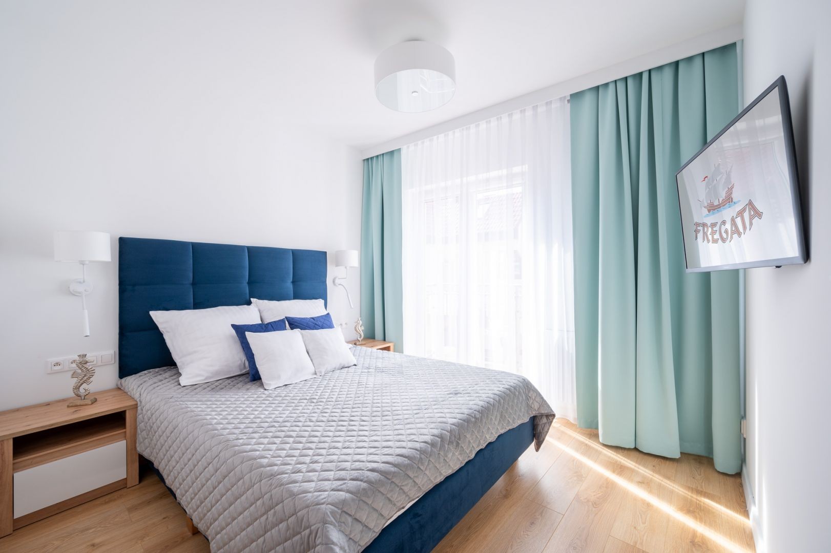 Wczasy dla seniorów - Pokoje FREGATA